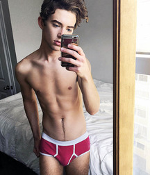 Boys Themselves 03 59325cde65e6b.jpg