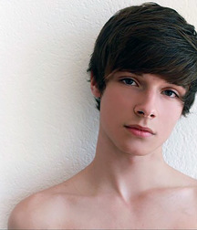 The Boy Next Door 59 5973c322c259a.jpg