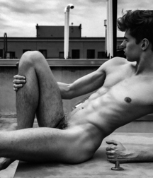 B/W Boys 39