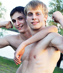 Buddies 42 5ab9f41713b77.jpg