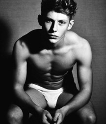B&W Boys 47 5b8d9e2a61bc6.jpg