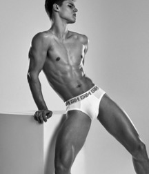 B&W Boys 48 5c162cce2d5aa.jpg