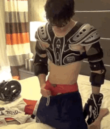 GIFs Galore 106 5ce0b7ab8e162.gif