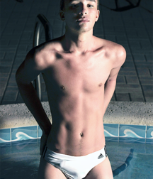 TIght and White 01 5d108b3d004a5.png