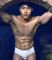 TIght and White 01 5d108b41c606b.png