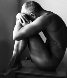 Black & White 52 5d1b122ce9c33.png
