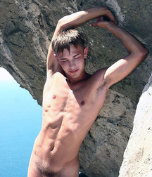 The Boy Next Door 79 5d25627b089ad.jpg
