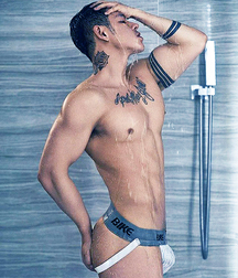 Cocks & Jocks 03 5da6969c6daa8.jpg