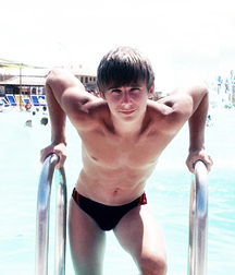 The Boy Next Door 82 5dae195511688.jpg