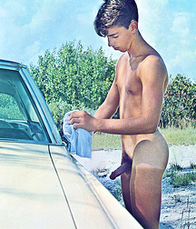 The Boy Next Door 82 5dae195a1c31d.jpg