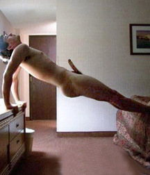 Posture 02 5dc52f6d30711.jpg