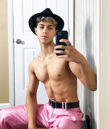 Pink 03 5e13e00b78382.jpg