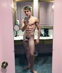 Selfies 03 5e4a037759a35.png