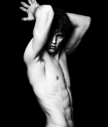 B&W 55 5e75d71d208c3.jpg