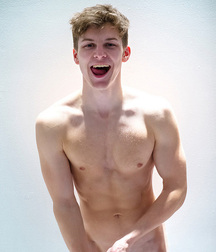 The Boy Next Door 86 5eaf9fccdc3b5.jpg