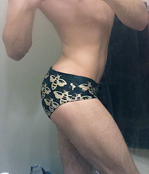 Selfies 04 5ed56273ea7b1.jpg