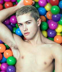 Boys with Balls 17
