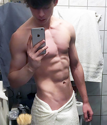 Towel Boys 02 5f11f85e7a903.jpg