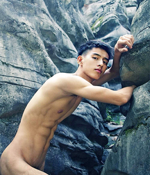 Crazy Hot Asians 02 5f4e1f0a7f5d3.jpg