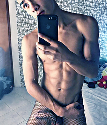 Selfies 05 5f67153106905.jpg