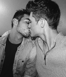 Scott & Jacob 05 5f718b84ba397.jpg