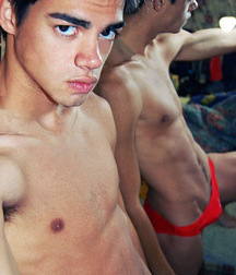 Boys Themselves 25 5fb09d00cf421.jpg