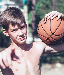 Boys with Balls 19 6037636111aa4.jpg