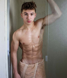 Towel Boys 05 615c0c50e0d4b.jpg