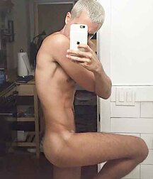 Selfies 10 61a2d658dfcf8.jpg