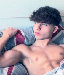 The Boy Next Door 93 624e83e3da5f5.jpg