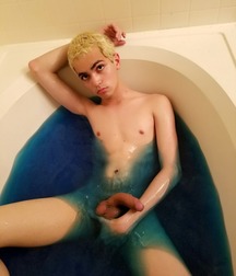 Twinks 76 5b6a092941012.jpg