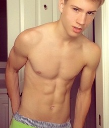 Teen-008 55d688e19eb7a.jpg