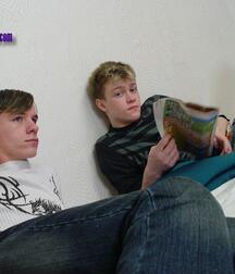 Frodo enjoys his friend boys porn 5f6b5f1030dea.jpg