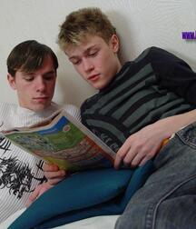 Frodo enjoys his friend boys porn