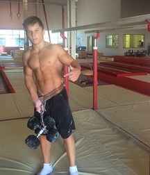 Boys I WOULDN'T say NO to  5ddcfcb3c5cbe.jpg