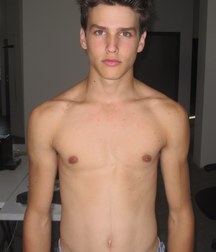 Boys I WOULDN'T say NO to  5ddcfd404629f.jpg