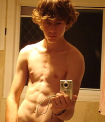 Boys I WOULDN'T say NO to  5ddcfd571fa10.jpg