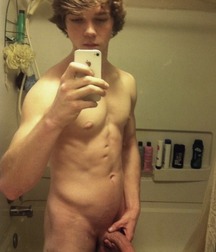 Boys I WOULDN'T say NO to  5ddcfd77378ae.jpg