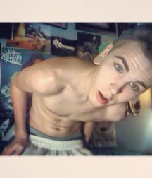 Boys I WOULDN'T say NO to  5ddcfd8e73b60.jpg