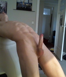 Boys I WOULDN'T say NO to  5ddcfde759271.jpg