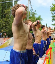 Boys I WOULDN'T say NO to  5ddcfdf57b548.jpg