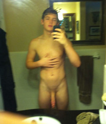 Boys I WOULDN'T say NO to  5ddcfe2b755ec.jpg