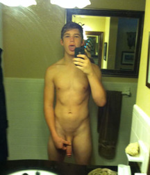 Boys I WOULDN'T say NO to  5ddcfe2cd3625.jpg