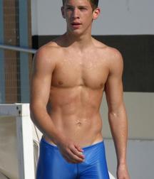 Boys I WOULDN'T say NO to  5ddcfe60316c0.jpg