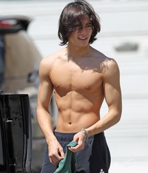 Boys I WOULDN'T say NO to  5ddcfe7d08ddd.jpg