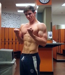 Boys I WOULDN'T say NO to  5ddcfea687f55.jpg