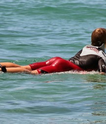 Boys I WOULDN'T say NO to  5ddcfec31a5aa.jpg