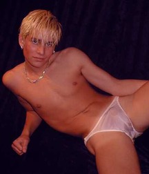 Nylon Boys 1 5655a9ae08bd9.jpg