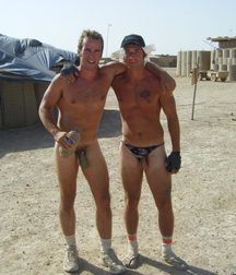 hombres guapos nude delante 1 5b5127516b0ac.jpg