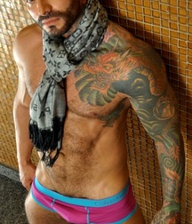 Tatuados 5b522e4be038a.jpg